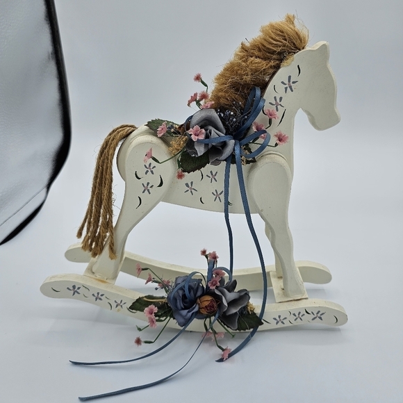 Vintage Shabby Chic Hand Carved White Mini Wooden Rocking Horse - Picture 2 of 8